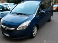 Usata Opel Meriva 136 CV (100 kW) 2015 Blu Monovolume