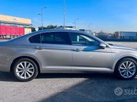 Usata VW Passat Highline 150 CV (110 kW) 2015 Grigio Berlina