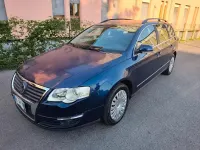 Usata VW Passat 104 CV (76 kW) 2007 Blu Station wagon