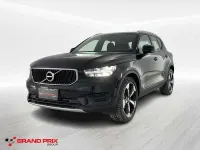 Usata Volvo XC40 Momentum 163 CV (119 kW) 2022 Grigio SUV