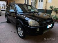 Usata Hyundai Tucson 112 CV (82 kW) 2005 Nero SUV