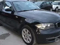 Begagnad BMW 118 143 HK (105 kW) 2007 Svart Halvkombi