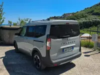 Usata Ford Tourneo Courier 125 CV (91 kW) 2025 Monovolume