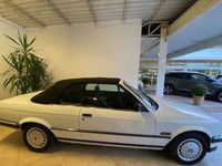 Usata BMW 320 Cabriolet 129 CV (94 kW) 1987 Bianco Cabrio