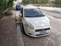 Usata Fiat Punto 75 CV (55 kW) 2008 Bianco Utilitaria