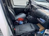 Usata Peugeot Bipper 75 CV (55 kW) 2012 Monovolume