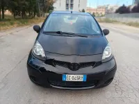 Usata Toyota Aygo Connect Style 72 CV (52 kW) 2010 Nero Utilitaria