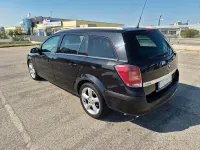Usata Opel Astra Club 101 CV (74 kW) 2005 Nero Station wagon