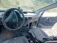 Usata Mercedes Vaneo 91 CV (66 kW) 2003 Argento Monovolume