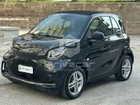 Usata Smart ForTwo Electric Drive Passion 59 kW (81 CV) 2022 Nero Berlina