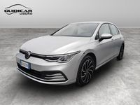 Usata VW Golf VIII Life 110 CV (80 kW) 2020 Argento Berlina