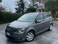 Usata VW Touran 105 CV (77 kW) 2010 Grigio Monovolume