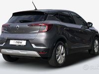 Usata Renault Captur Intens 160 CV (117 kW) 2022 Grigio scuro SUV