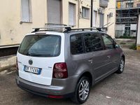 Usata VW Touran 105 CV (77 kW) 2008 Grigio Monovolume
