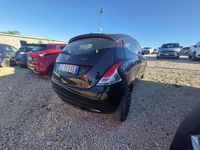 Usata Lancia Ypsilon Gold 69 CV (50 kW) 2021 Nero Utilitaria