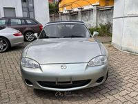 Usata Mazda MX5 110 CV (80 kW) 2003 Argento Cabrio