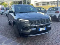 Usata Jeep Compass Summit 131 CV (96 kW) 2024 Grigio scuro SUV