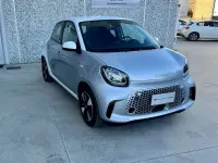 Usata Smart ForFour Electric Drive Passion 41 kW (56 CV) 2021 Grigio Utilitaria