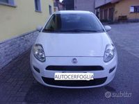 Usata Fiat Punto Easy 69 CV (50 kW) 2013 Bianco Utilitaria