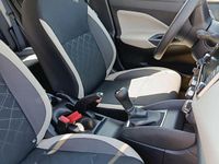 Gebraucht Nissan Micra Acenta 90 PS (66 kW) 2017 Grau Kleinwagen