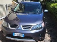 Usata Mitsubishi Outlander Instyle 170 CV (125 kW) 2009 Grigio SUV