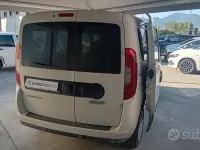 Usata Fiat Doblò S 105 CV (77 kW) 2021 Bianco Monovolume