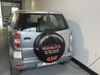 Usata Daihatsu Terios 105 CV (77 kW) 2007 Argento SUV