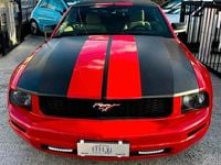 Usata Ford Mustang 204 CV (150 kW) 2005 Rosso Cabrio