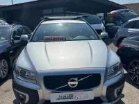 Usata Volvo XC70 Momentum 215 CV (158 kW) 2014 Grigio Station wagon