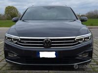 Usata VW Passat Executive 150 CV (110 kW) 2020 Grigio Station wagon