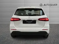 Usata Mercedes B180 Advanced 116 CV (85 kW) 2025 Bianco / pastello Utilitaria