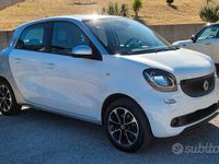 Usata Smart ForFour Passion 71 CV (52 kW) 2016 Bianco Utilitaria