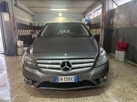 Usata Mercedes B180 Executive 109 CV (80 kW) 2012 Grigio Monovolume