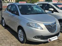 Usata Lancia Ypsilon Silver 69 CV (50 kW) 2013 Argento Utilitaria