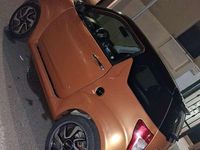 Usata Ligier JS50 68 CV (50 kW) 2014 Oro Utilitaria