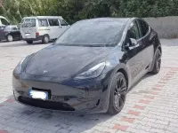 Usata Tesla Model Y RWD 125 kW (170 CV) 2023 Nero SUV