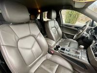 Usata Porsche Macan 250 CV (183 kW) 2017 Gray SUV
