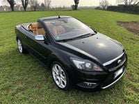Usata Ford Focus Cabriolet Titanium 185 CV (136 kW) 2009 Nero Cabrio