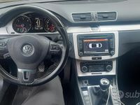 Usata VW Passat 143 CV (105 kW) 2011 Nero Berlina