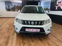 Usata Suzuki Vitara 111 CV (81 kW) 2019 Bianco SUV