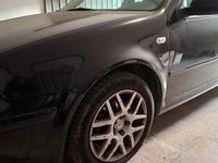 Usata VW Golf IV 130 CV (95 kW) 2003 Nero Berlina