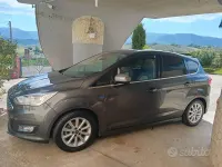 Begagnad Ford C-MAX Titanium 120 HK (88 kW) 2018 Grå Minibuss