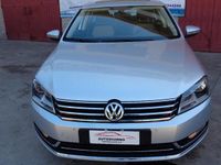 Usata VW Passat Highline 140 CV (102 kW) 2012 Argento Berlina