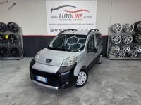 Begagnad Peugeot Bipper 70 HK (51 kW) 2009 Grå Minibuss
