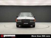 Usata Mercedes 190 90 CV (66 kW) 1987 Bianco Berlina