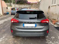 Usata Ford Focus ST-Line 125 CV (91 kW) 2019 Grigio Berlina