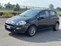 Usata Fiat Punto Evo 69 CV (50 kW) 2011 Nero Utilitaria