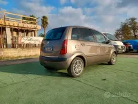 Usata Lancia Musa 90 CV (66 kW) 2006 Marrone Monovolume