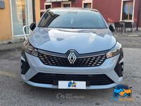 Usata Renault Clio V Techno 101 CV (74 kW) 2024 Berlina