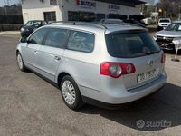 Usata VW Passat Comfortline 140 CV (102 kW) 2007 Grigio Station wagon